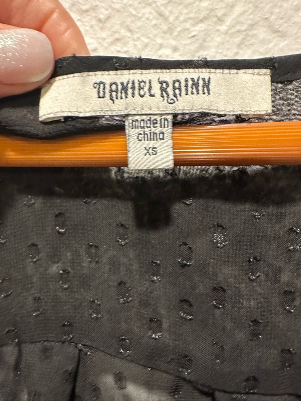 Daniel Rainn Black Sleeveless Sheer Dot Blouse - Picture 5 of 9